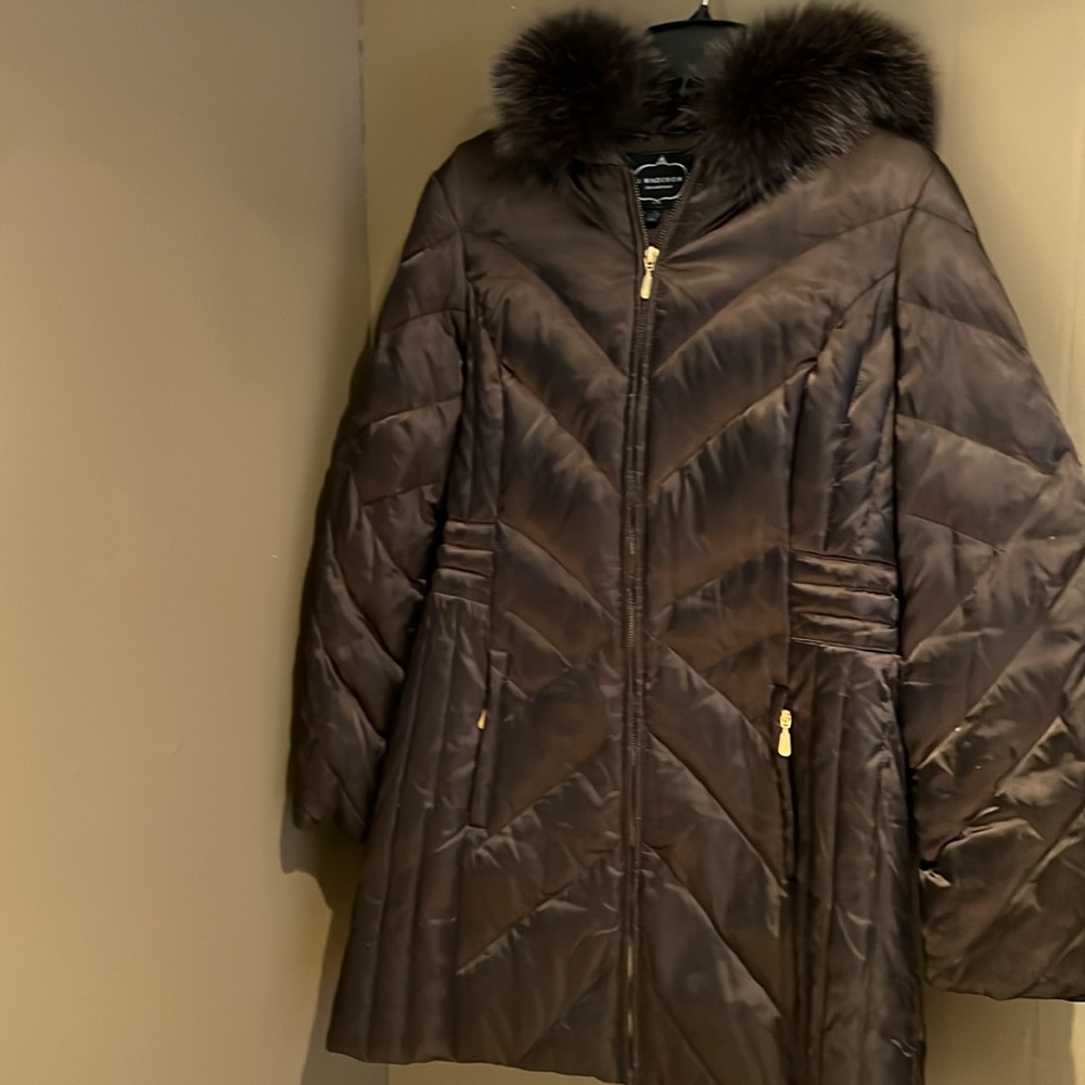 I Madison Genuine Fox Fur Trimmed Hooded Down Puffer Coat in Brown SZ L